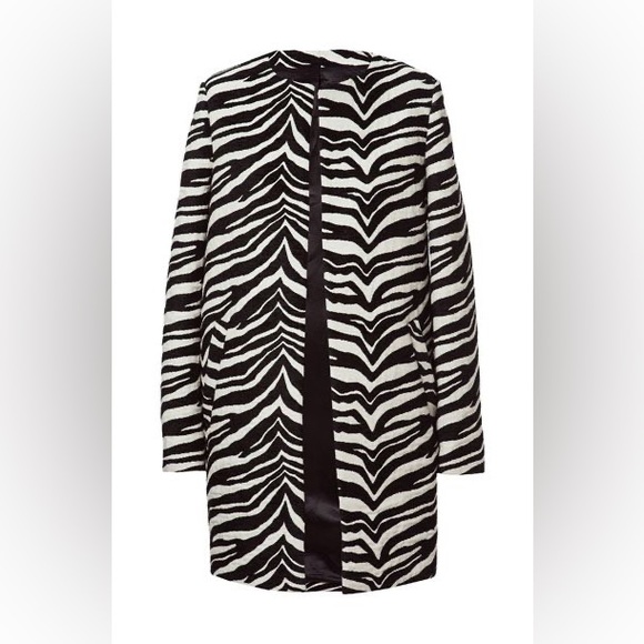 ZARA ZEBRA PRINT COAT - Picture 2 of 9